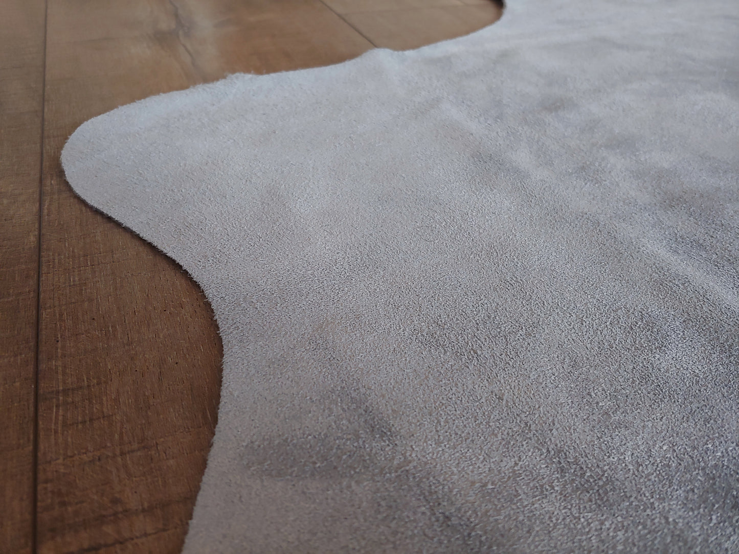 Natural Suede Rug Silver