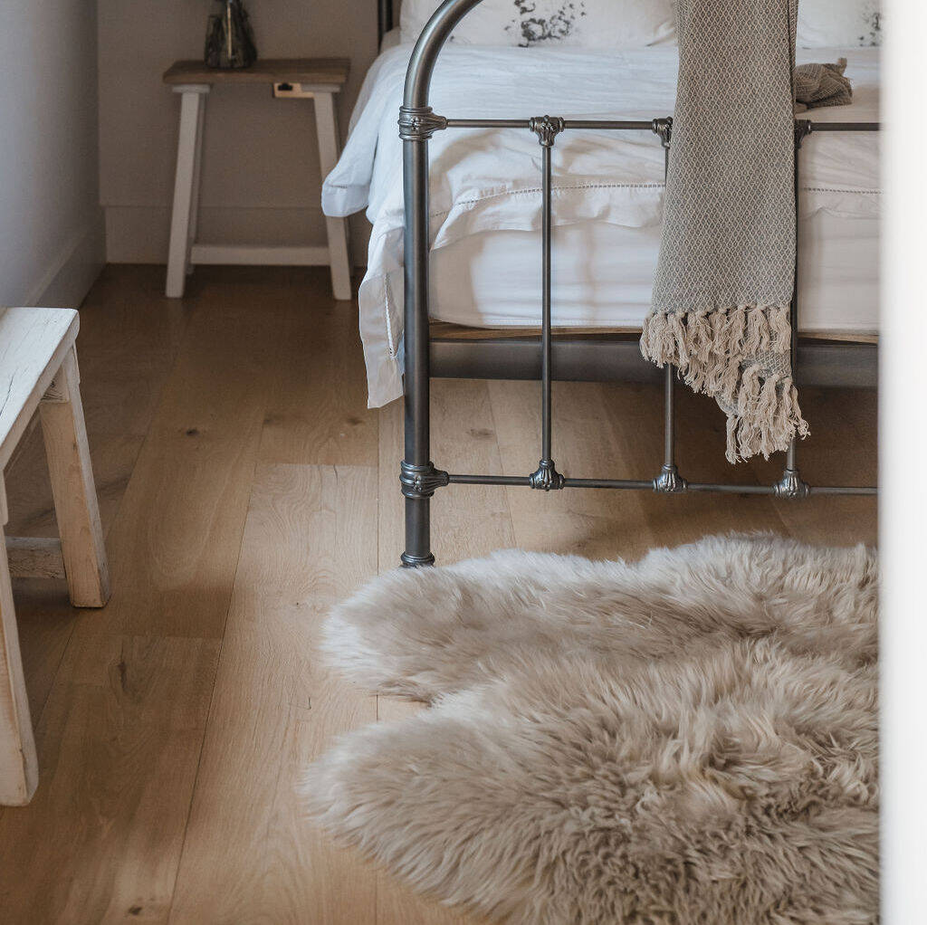 Natural Quad Premium New Zealand Sheepskin Rug & Throw, W4' x L6' | Taupe / Chateau Grey
