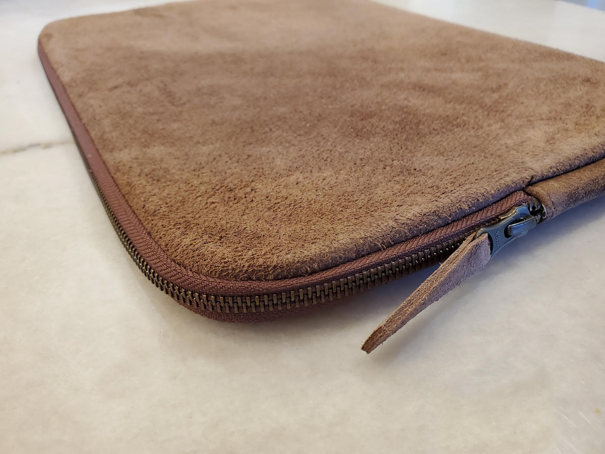 Natural Suede 13" Laptop Case / Tobacco