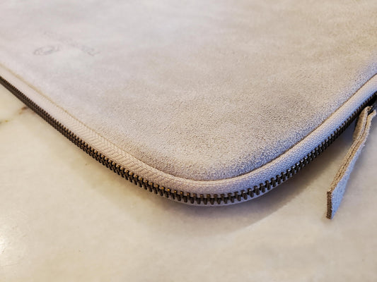 Natural Suede 15" Laptop Case / Beige