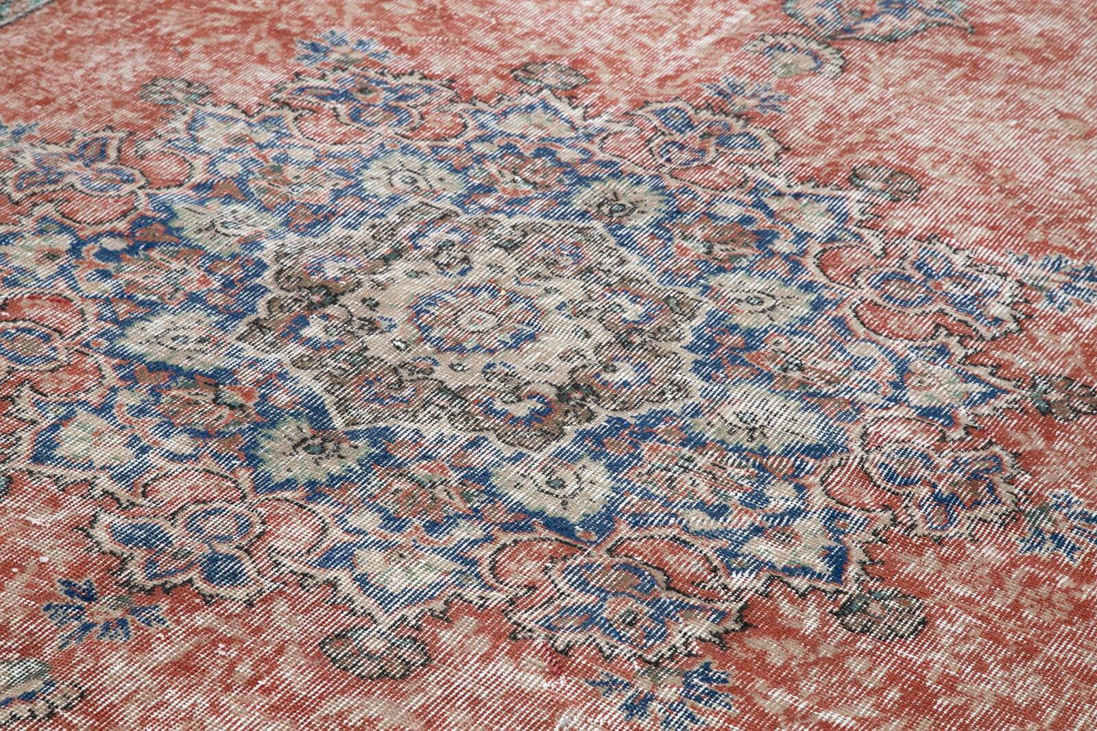 Vintage Turkish Rug - Distressed