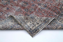 Load image into Gallery viewer, Vintage Turkish Rug - Distressed