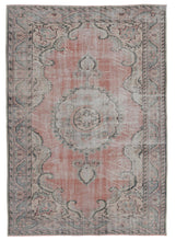 Load image into Gallery viewer, Vintage Turkish Rug - 8&#39; 2&quot; x 5&#39; 7&quot;