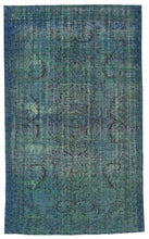Load image into Gallery viewer, Vintage Turkish Rug - 8&#39; 3&quot; x 4&#39; 7&quot;