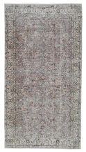 Load image into Gallery viewer, Vintage Turkish Rug