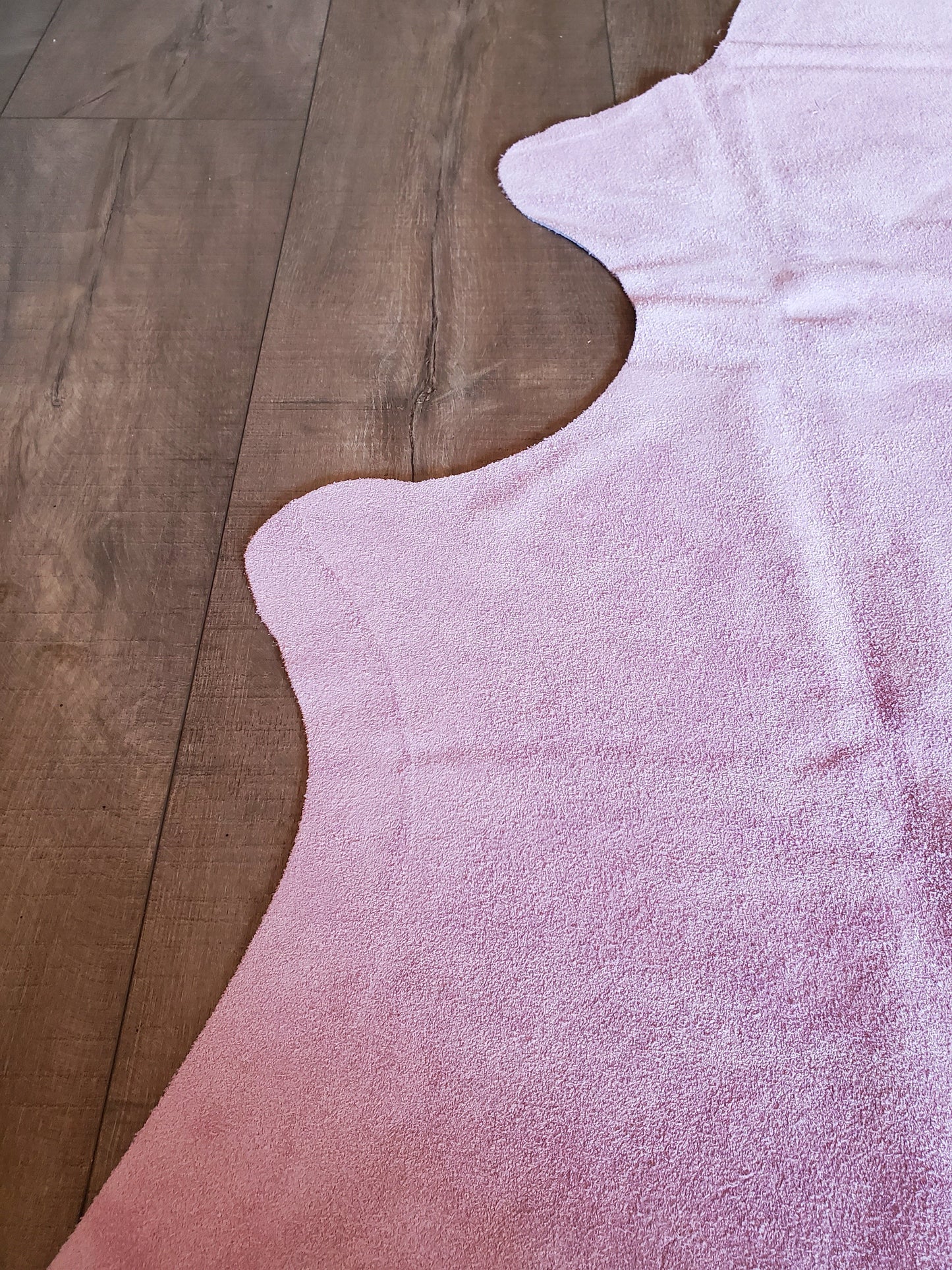 Natural Suede Rug Light Pink