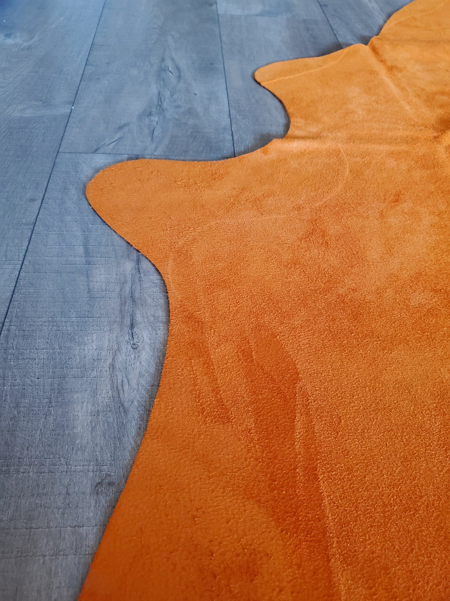 Natural Suede Rug Rust 5'x7'